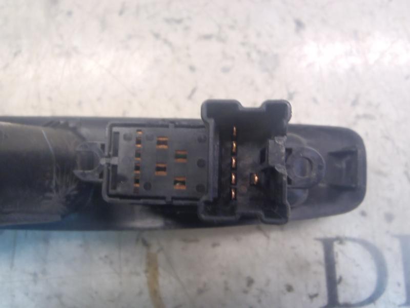 Recambio de mando elevalunas trasero derecho para nissan qashqai (j10) acenta 4x4 referencia OEM IAM   