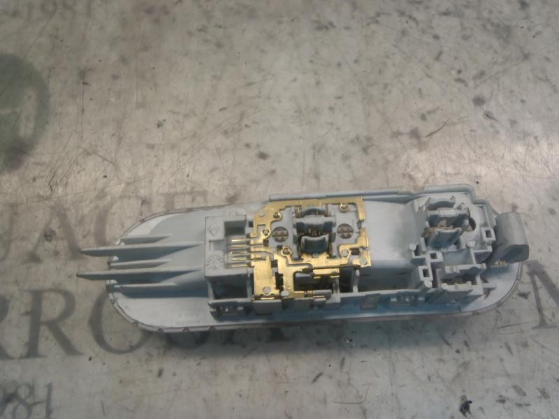 Recambio de piloto interior para nissan qashqai (j10) acenta 4x4 referencia OEM IAM   