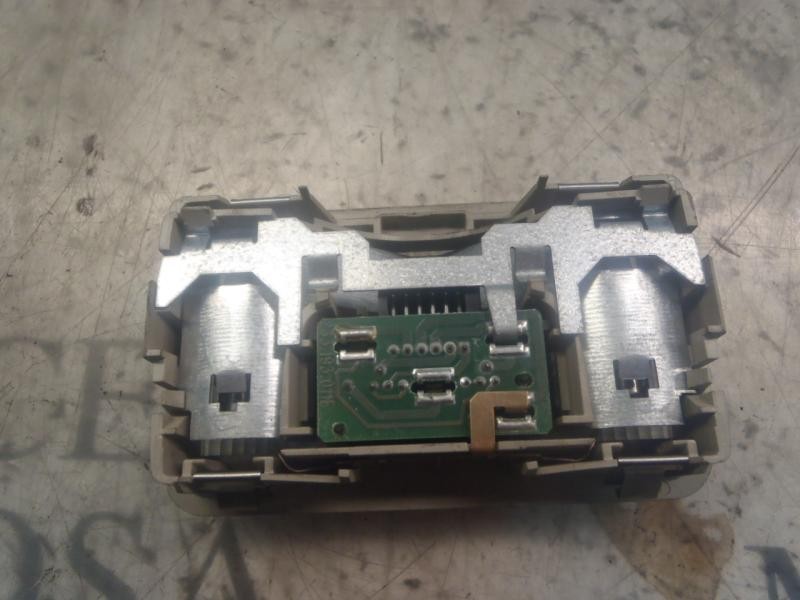 Recambio de piloto interior para audi a2 (8z) 1.4 referencia OEM IAM 8Z09471234QC  