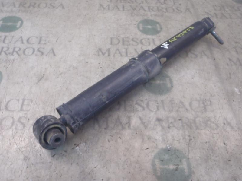 Recambio de amortiguador trasero derecho para renault megane ii berlina 5p privilege referencia OEM IAM   