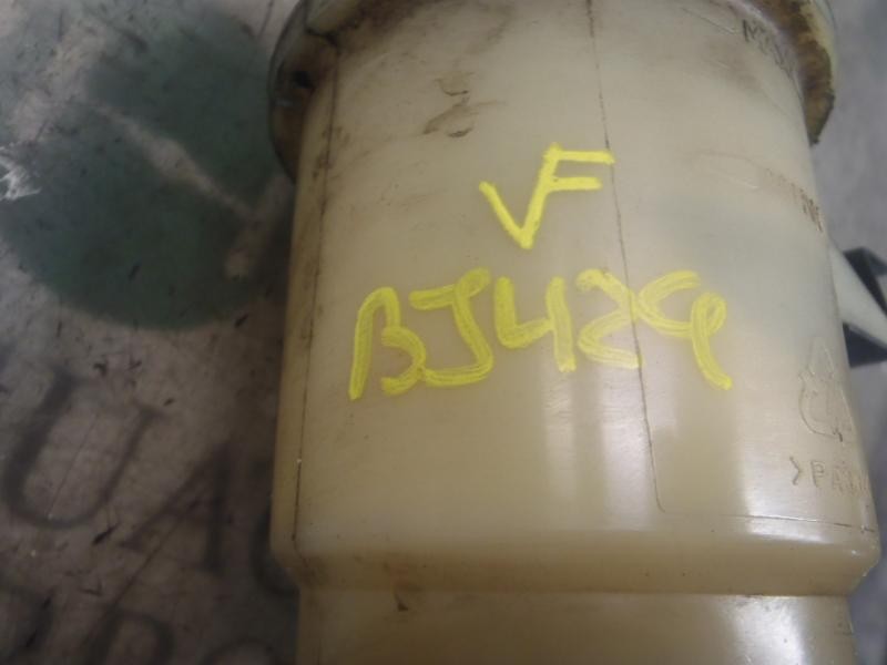 Recambio de deposito servo para chevrolet aveo ls referencia OEM IAM   