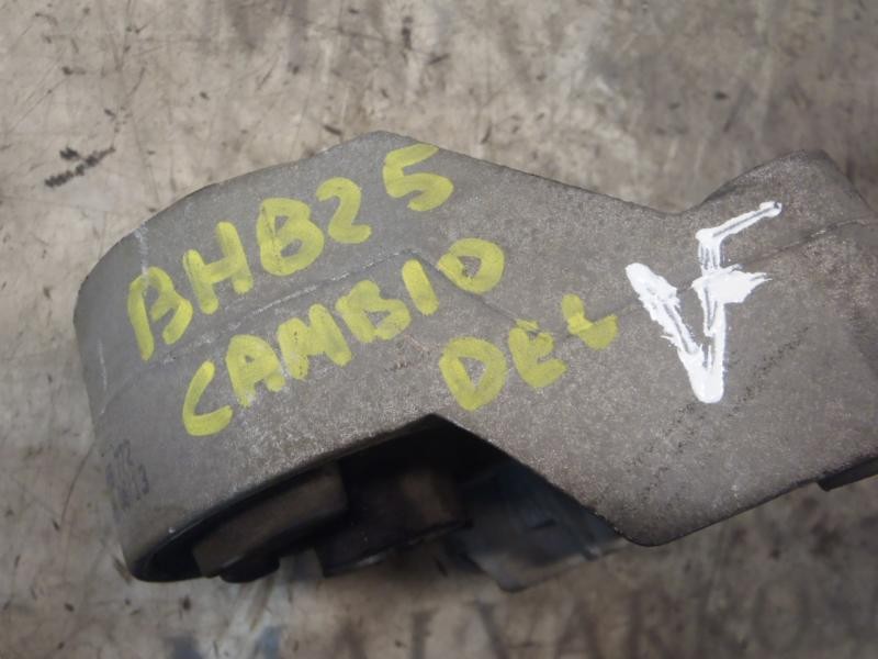 Recambio de soporte cambio para opel zafira b enjoy referencia OEM IAM   