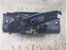 Recambio de maneta porton para peugeot 206 berlina 1.4 referencia OEM IAM    2