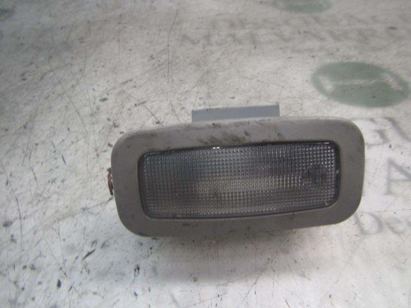 Recambio de piloto interior para fiat bravo (198) 1.6 16v dynamic multijet (77kw) referencia OEM IAM 735445086  