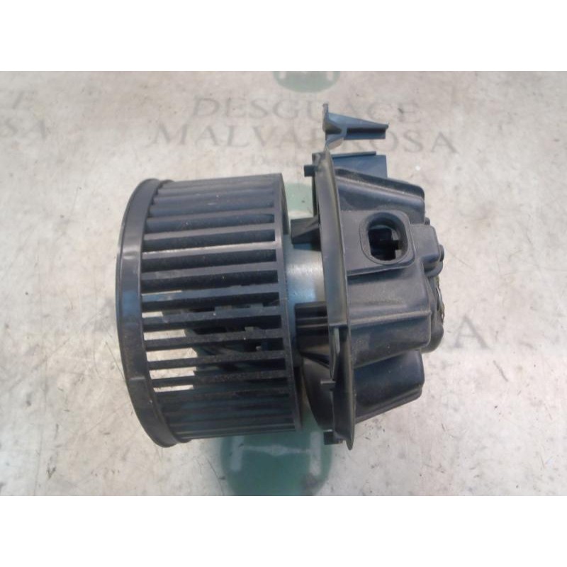 Recambio de motor calefaccion para dacia logan ambiance referencia OEM IAM 6001547487 GMVMGAX90 GMVMGAX90