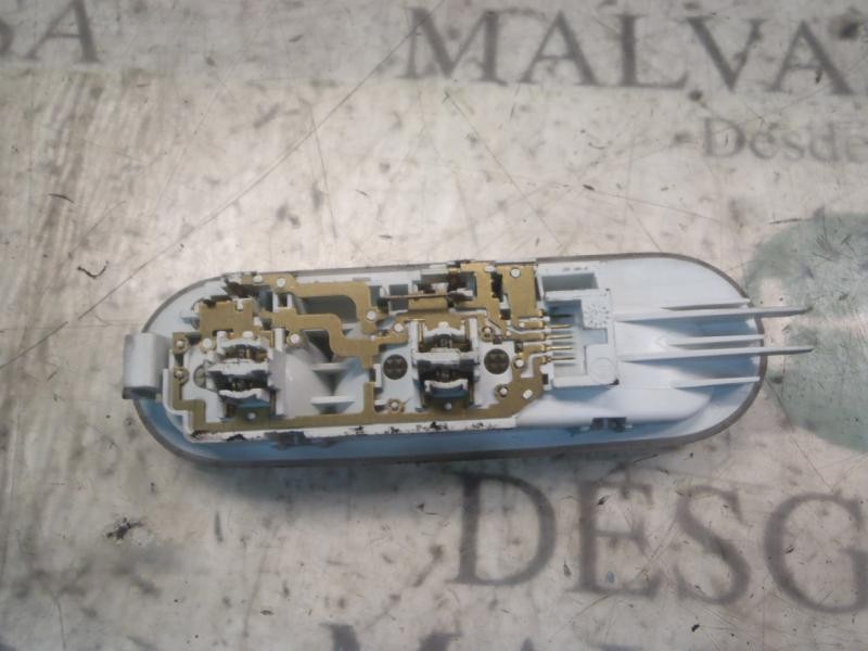 Recambio de piloto interior para dacia logan ambiance referencia OEM IAM 8200074362  