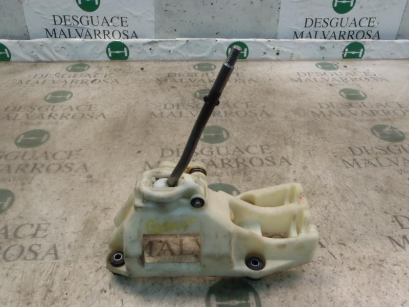 Recambio de palanca cambio para hyundai getz (tb) 1.1 básico referencia OEM IAM 437101C000  