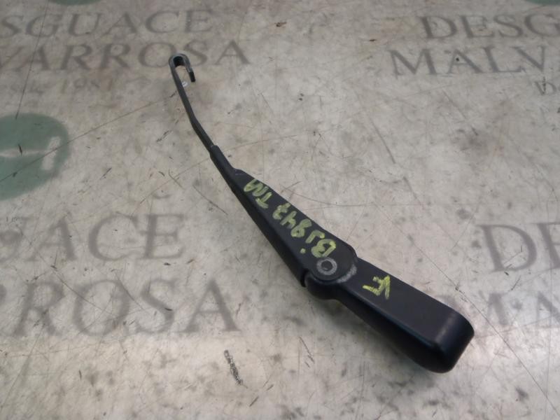 Recambio de brazo limpia trasero para hyundai getz (tb) 1.1 básico referencia OEM IAM 988101C000  