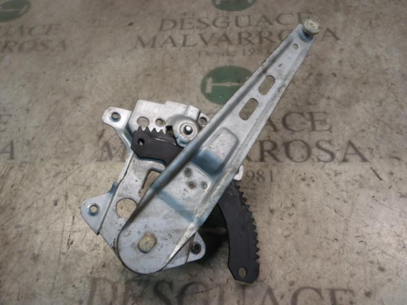 Recambio de elevalunas trasero derecho para hyundai getz (tb) 1.1 básico referencia OEM IAM 834021C000  