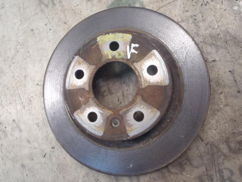 Recambio de disco freno trasero para opel zafira b enjoy referencia OEM IAM   