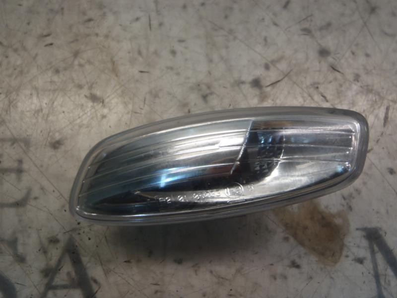 Recambio de piloto lateral izquierdo para peugeot 207 x-line referencia OEM IAM   