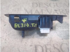 Recambio de mando elevalunas trasero derecho para renault laguna ii grandtour (kg0) dynamique luxe referencia OEM IAM    2