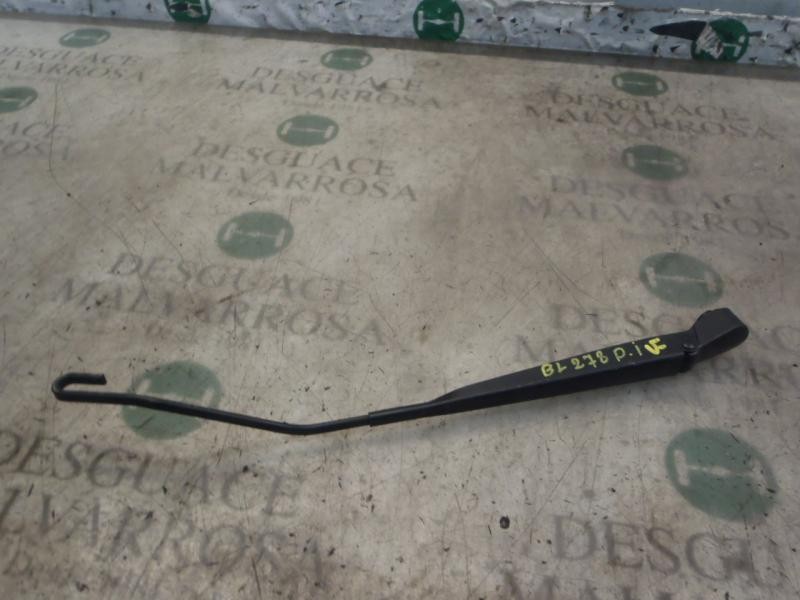 Recambio de brazo limpia delantero izquierdo para citroën c2 sport chic referencia OEM IAM   