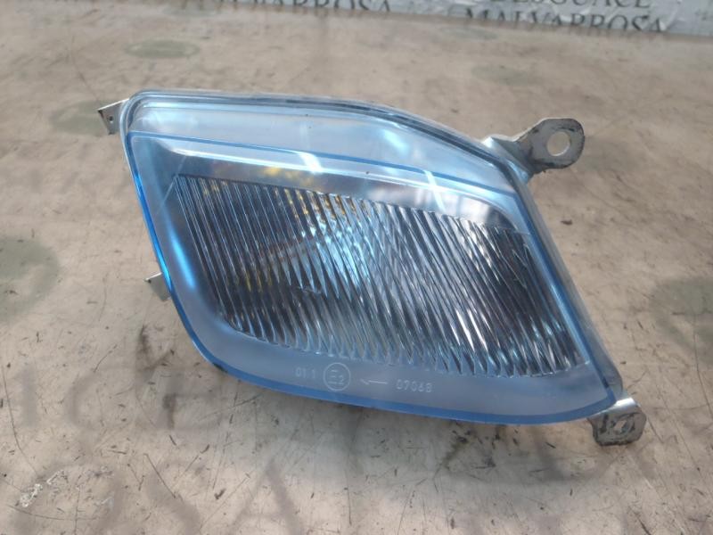 Recambio de faro antiniebla derecho para nissan micra (k12e) acenta referencia OEM IAM   