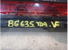 Recambio de piloto trasero central para ford focus berlina (cap) ghia referencia OEM IAM    2