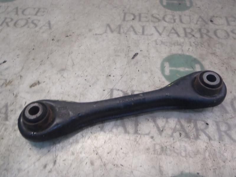 Recambio de brazo suspension inferior trasero derecho para ford focus berlina (cap) ghia referencia OEM IAM   