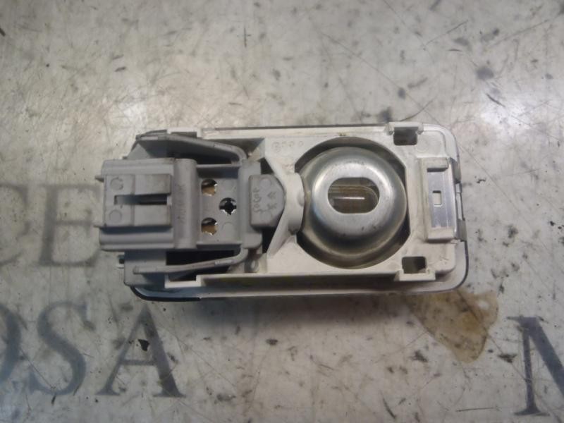 Recambio de piloto interior para citroën berlingo 1.6 16v hdi referencia OEM IAM   