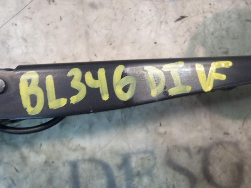 Recambio de brazo limpia delantero izquierdo para ford focus berlina (cap) sport referencia OEM IAM   