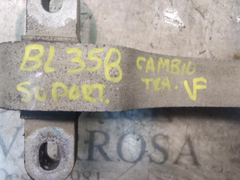 Recambio de soporte cambio para fiat linea (110) emotion referencia OEM IAM 51813604  