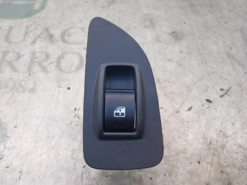 Recambio de mando elevalunas trasero derecho para fiat linea (110) emotion referencia OEM IAM 735442338  