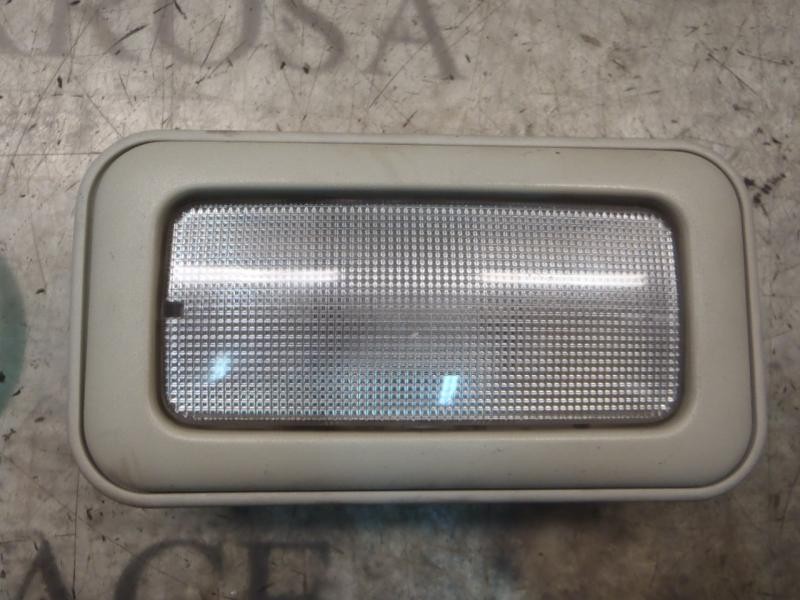 Recambio de piloto interior para fiat linea (110) emotion referencia OEM IAM 735450922  