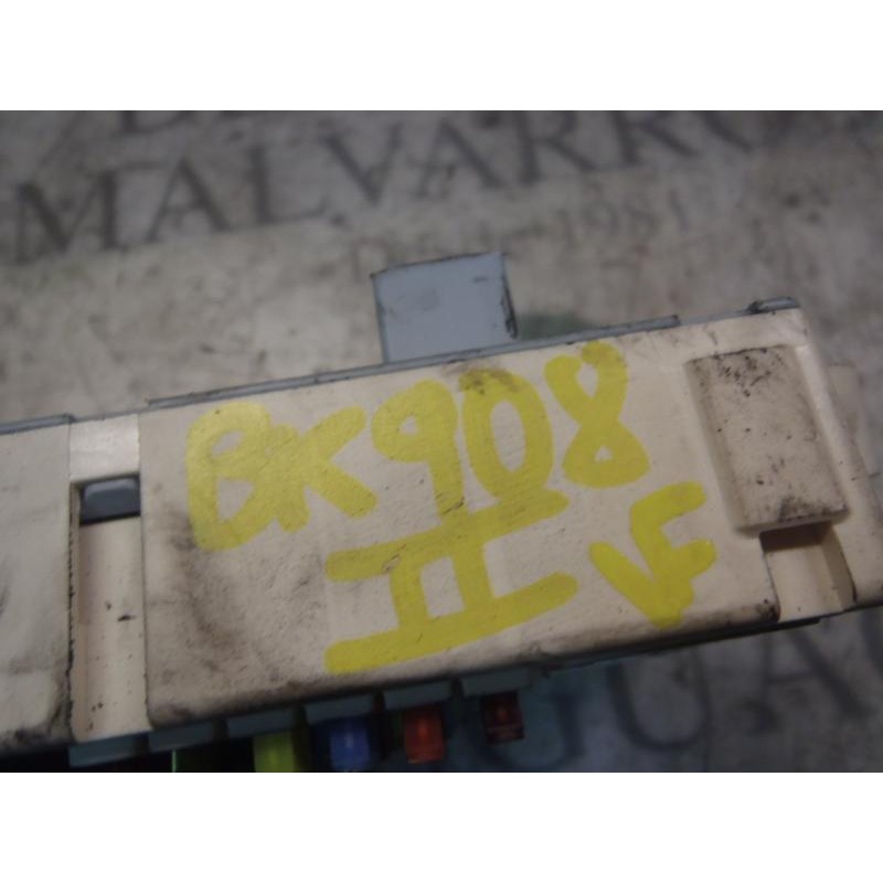 Recambio de caja reles / fusibles para alfa romeo 147 (190) 1.9 jtd 16v 150 distinctive referencia OEM IAM   