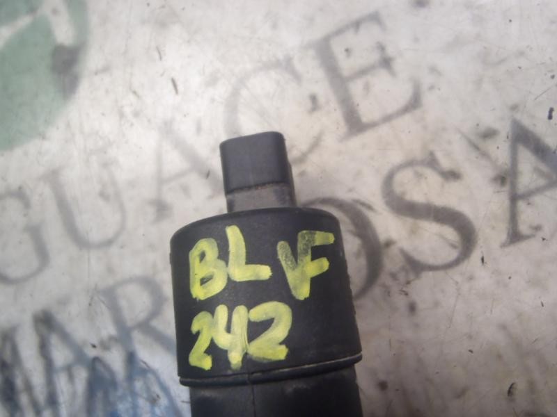 Recambio de bomba limpia para renault mascot 160 65 4x2 referencia OEM IAM   