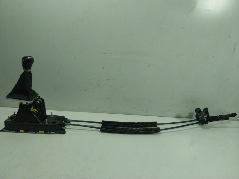 Recambio de palanca cambio para volkswagen tiguan (ad1, ax1) 2.0 tdi referencia OEM IAM 5QA711049P 5QA711049P 
