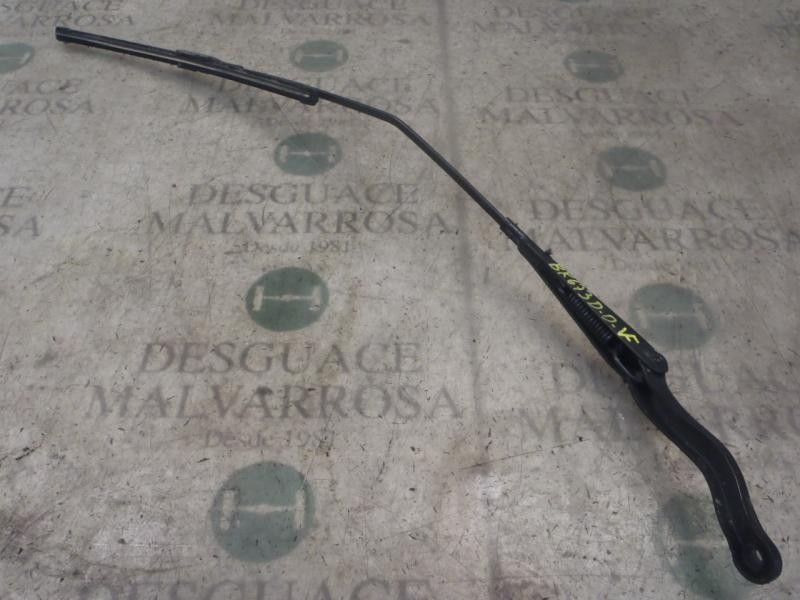 Recambio de brazo limpia delantero derecho para opel corsa d enjoy referencia OEM IAM   