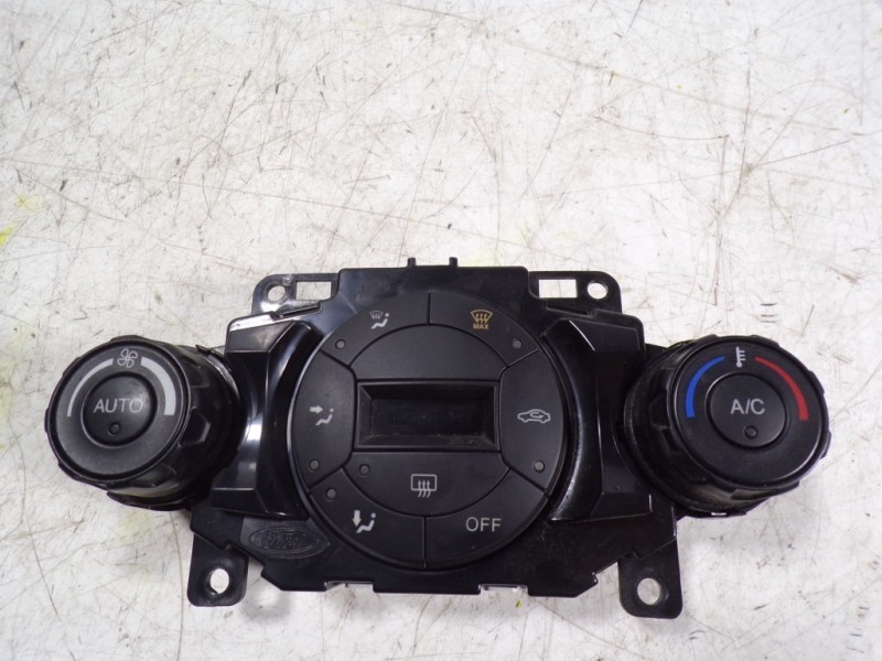 Recambio de mando climatizador para ford fiesta (ccn) 1.0 ecoboost cat referencia OEM IAM 1935902 8A6T18C612 
