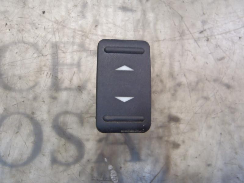 Recambio de mando elevalunas trasero izquierdo para ford focus lim. (cb4) trend referencia OEM IAM 1471913  