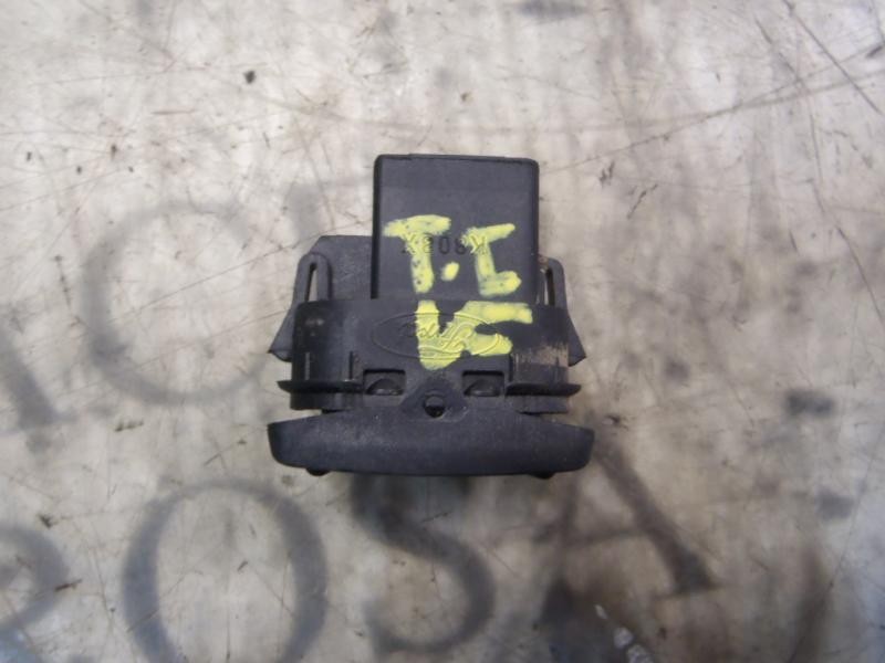 Recambio de mando elevalunas trasero izquierdo para ford focus lim. (cb4) trend referencia OEM IAM 1471913  