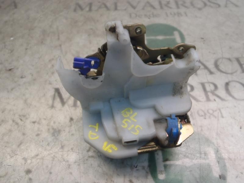 Recambio de cerradura puerta trasera derecha para nissan x-trail (t30) titanium referencia OEM IAM 82502AA210  