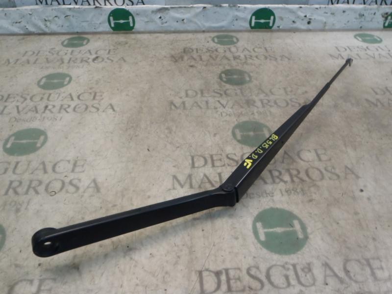 Recambio de brazo limpia delantero derecho para nissan x-trail (t30) titanium referencia OEM IAM 288868H900  