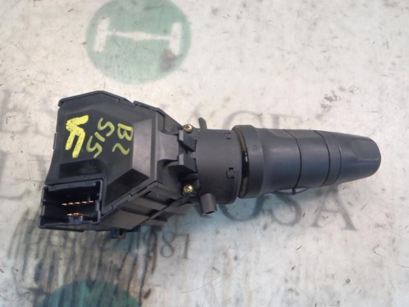 Recambio de mando limpia para nissan x-trail (t30) titanium referencia OEM IAM 252608H905 252608H905 