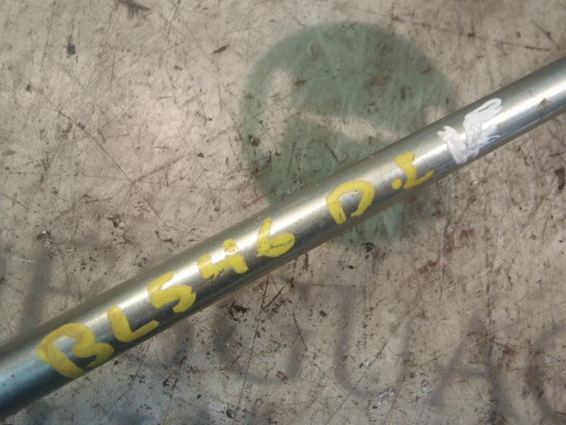 Recambio de tirante delantero izquierdo para toyota auris luna referencia OEM IAM   