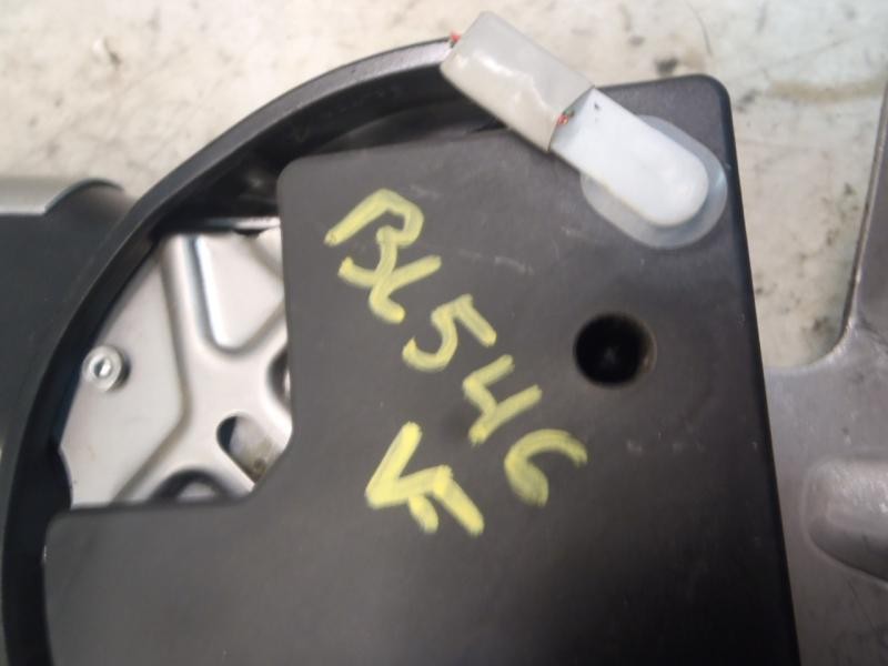 Recambio de palanca freno de mano para toyota auris luna referencia OEM IAM   