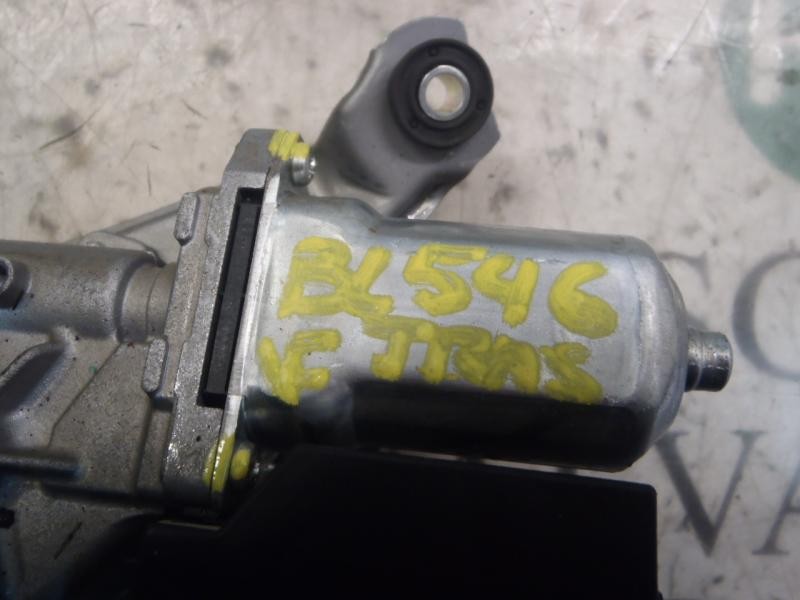 Recambio de motor limpia trasero para toyota auris luna referencia OEM IAM   