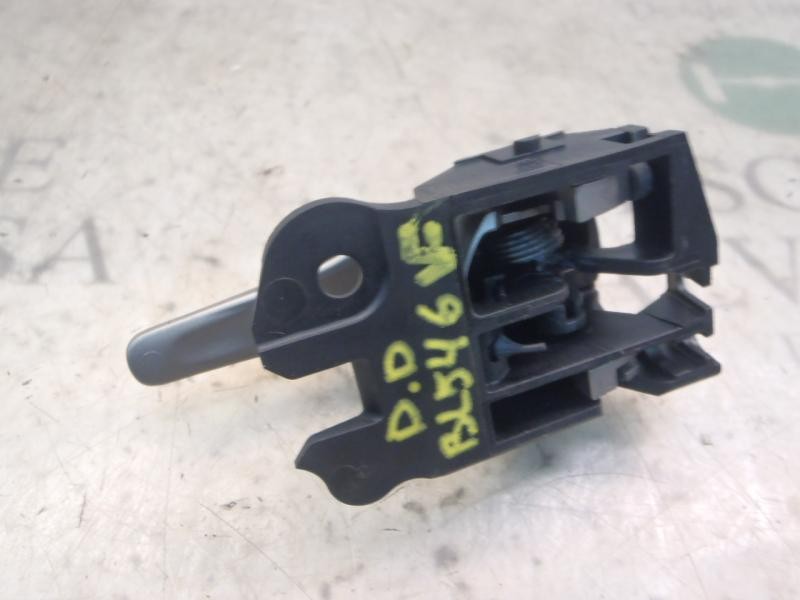 Recambio de maneta interior delantera derecha para toyota auris luna referencia OEM IAM   