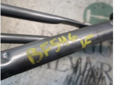 Recambio de articulacion limpia delantero para toyota auris luna referencia OEM IAM    2