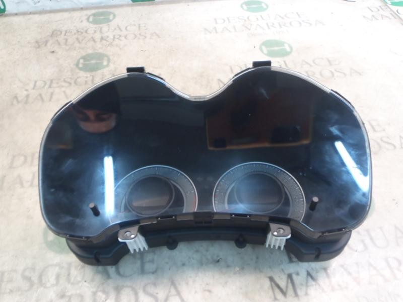 Recambio de cuadro instrumentos para toyota auris luna referencia OEM IAM   