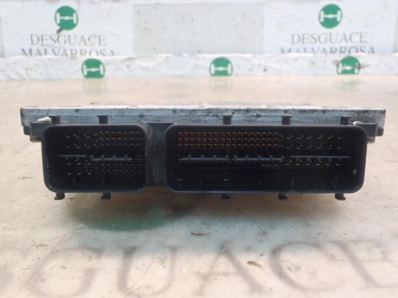 Recambio de centralita motor uce para toyota auris luna referencia OEM IAM   