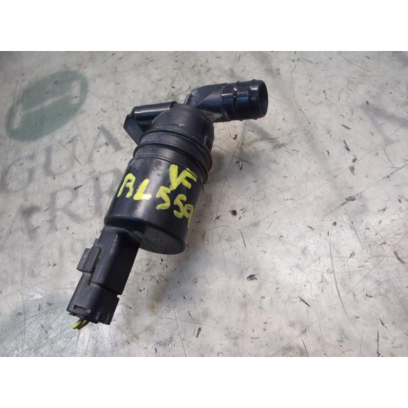 Recambio de bomba limpia para peugeot 407 sport referencia OEM IAM   