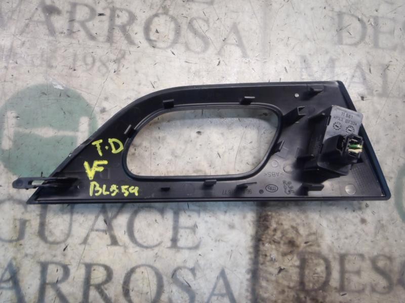 Recambio de mando elevalunas trasero derecho para peugeot 407 sport referencia OEM IAM   