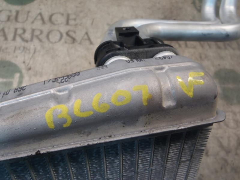 Recambio de radiador calefaccion / aire acondicionado para renault twingo authentique referencia OEM IAM   