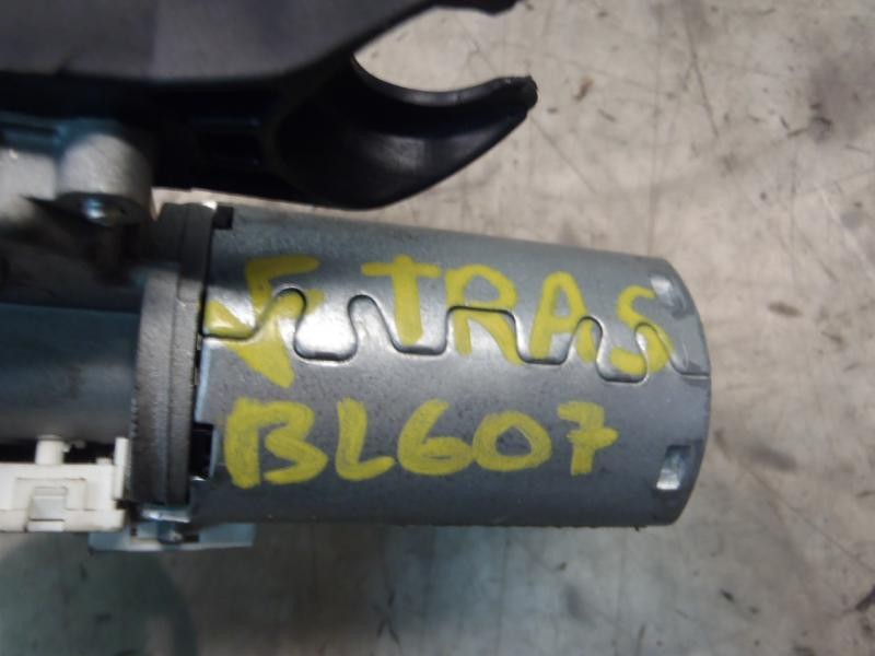 Recambio de motor limpia trasero para renault twingo authentique referencia OEM IAM   