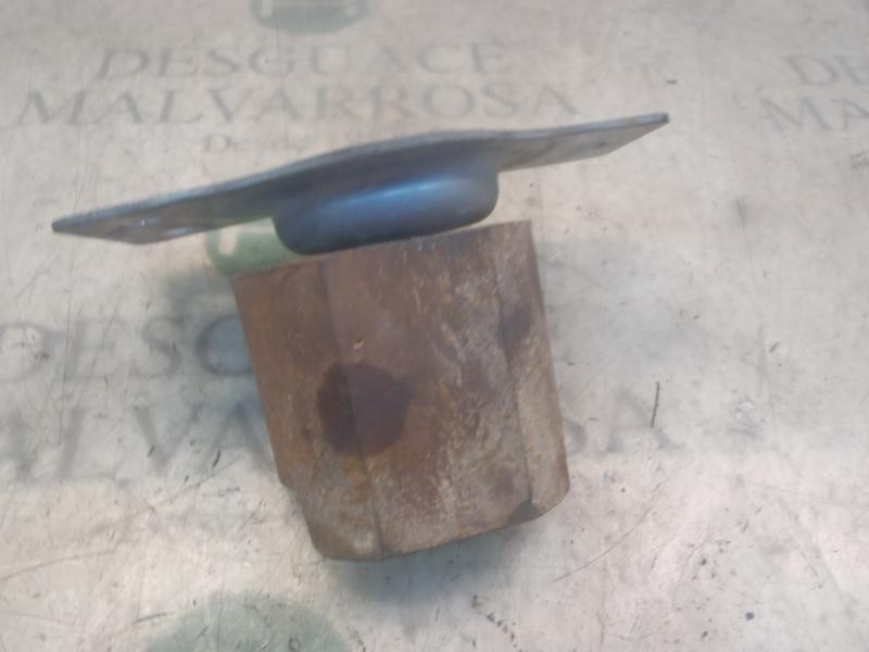 Recambio de soporte motor delantero para renault scenic ii 1.5 dci diesel referencia OEM IAM   