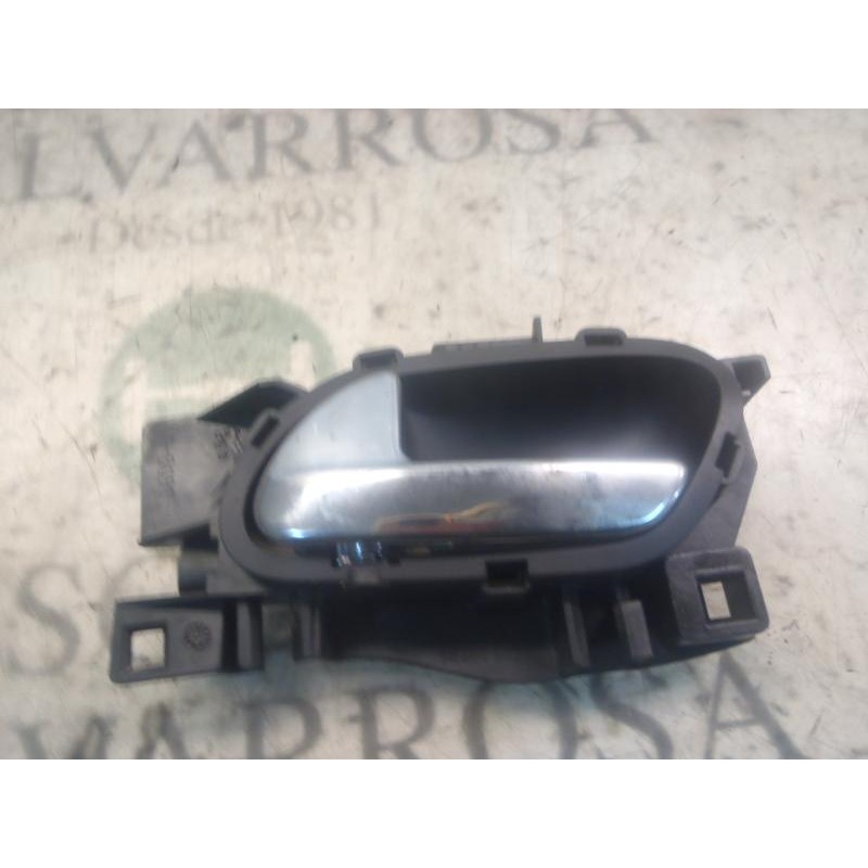 Recambio de maneta interior delantera izquierda para peugeot 308 confort referencia OEM IAM 9143Q1  