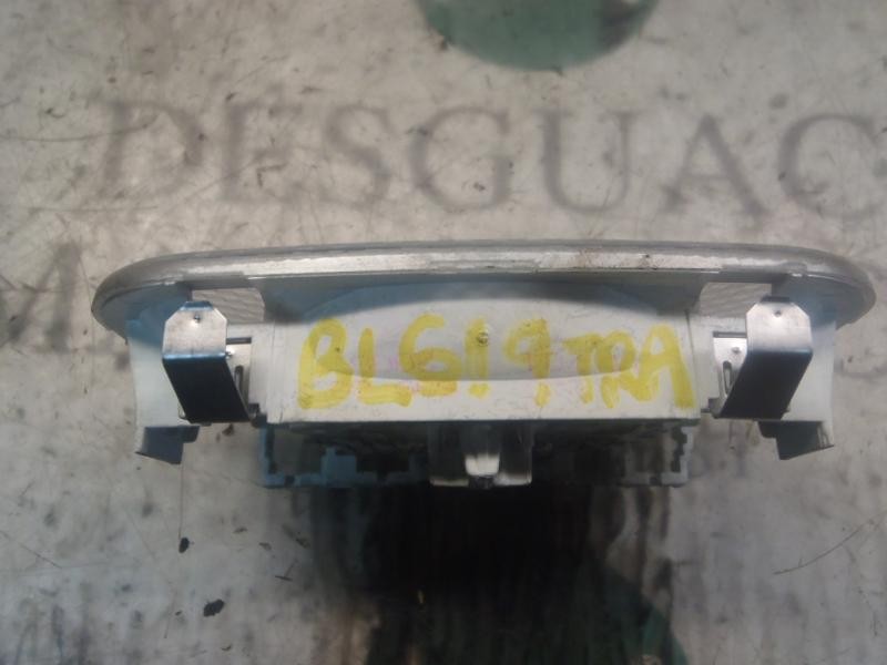 Recambio de piloto interior para peugeot 308 confort referencia OEM IAM 6362T9  