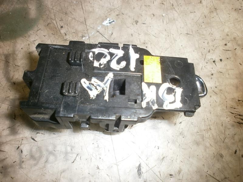 Recambio de maneta interior delantera izquierda para ford maverick (ml) referencia OEM IAM   